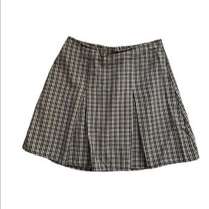 BRANDY MELVILLE | Kaitlee plaid pleated mini skirt